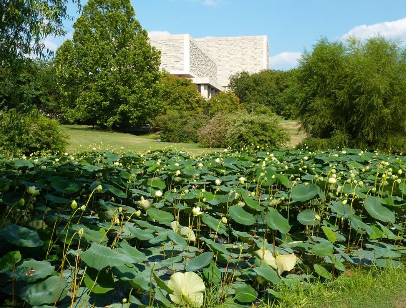 Jesse H. and Beulah Chanley Cox Pavilion, United States